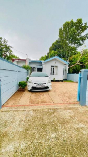 Close to Airport Transit or Travelers Stay